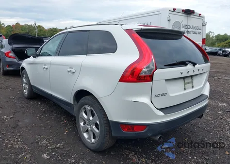 2012 Volvo Xc60 3.2/3.2 Platinum/3.2 Premier/3.2 Premier Plus z USA, uszkodzony, nr VIN YV4952DL3C2343531